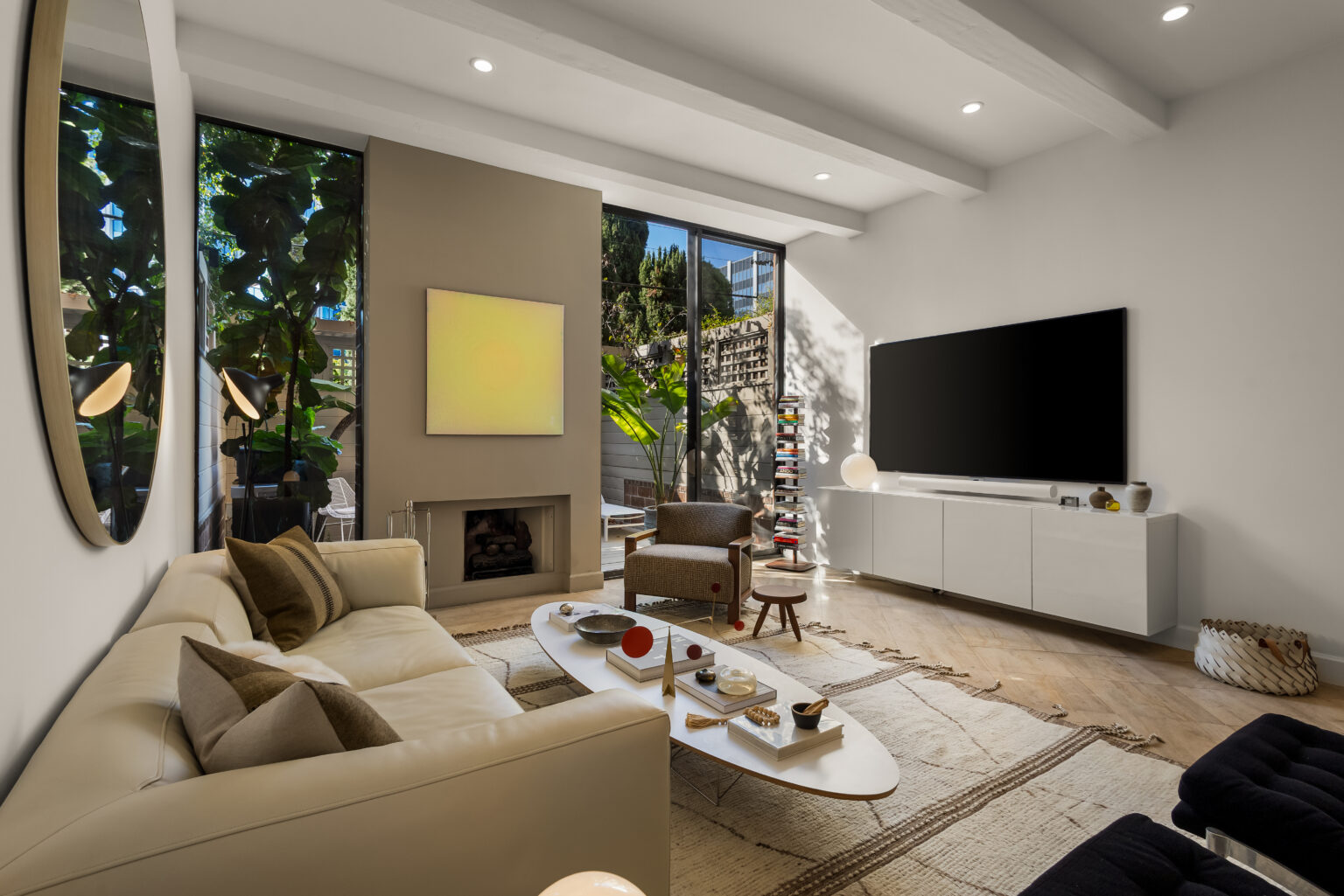 1033 Carol Drive #104, West Hollywood