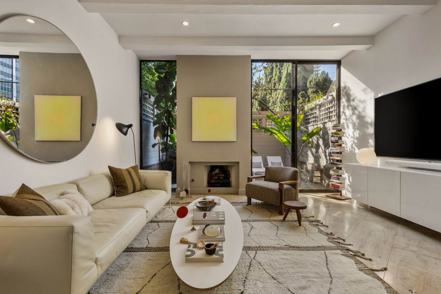 1033 Carol Drive #104, West Hollywood