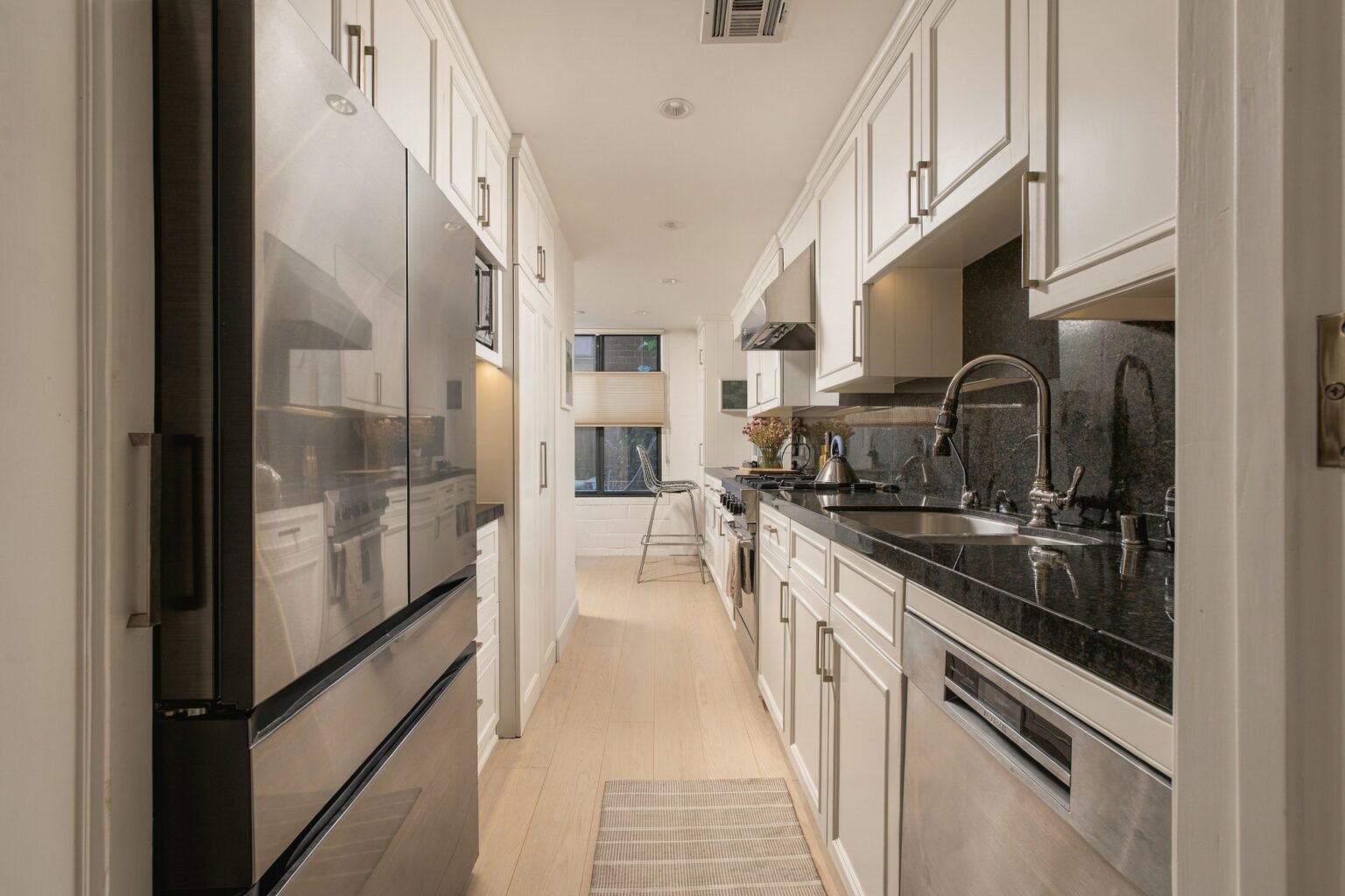 1033 Carol Drive #104, West Hollywood