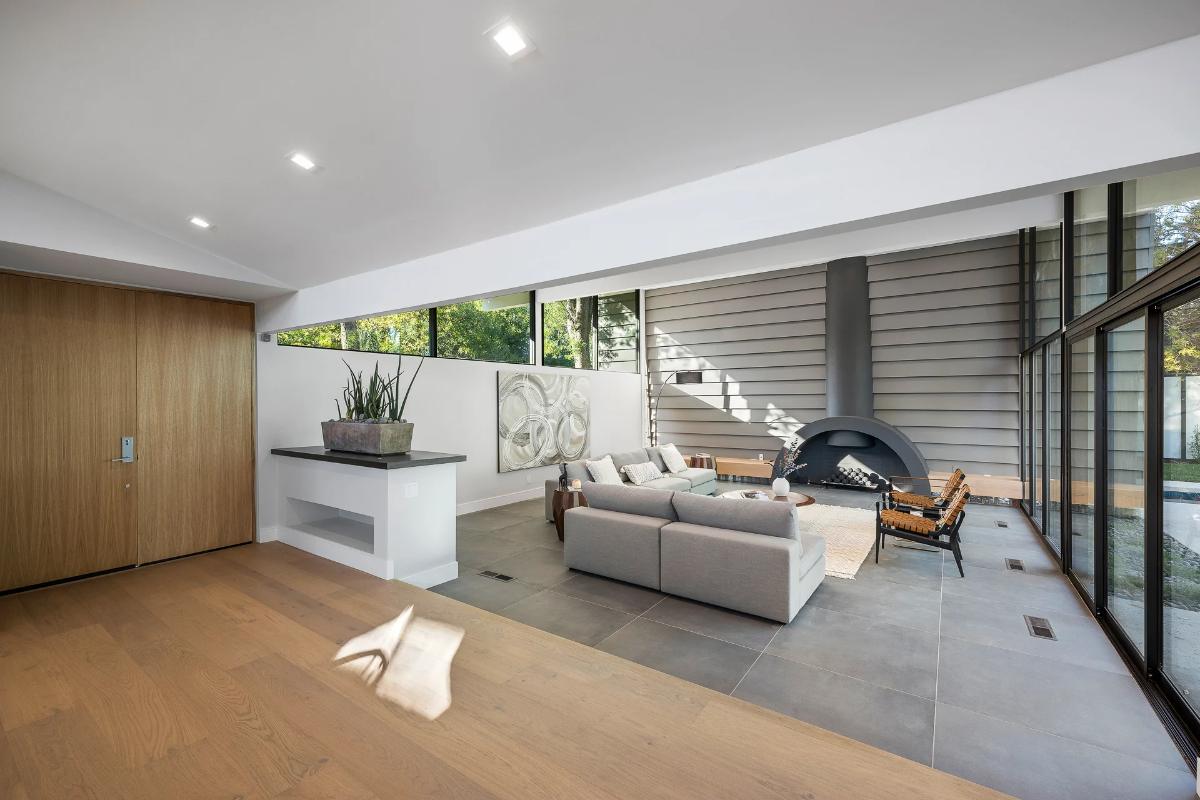 Magazine-quality interior photography
