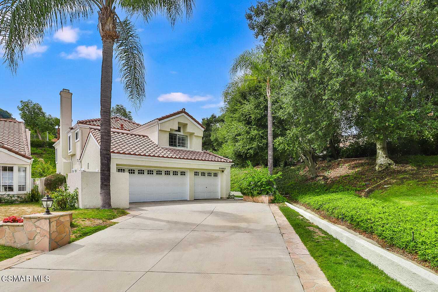 Calabasas Hills, Calabasas